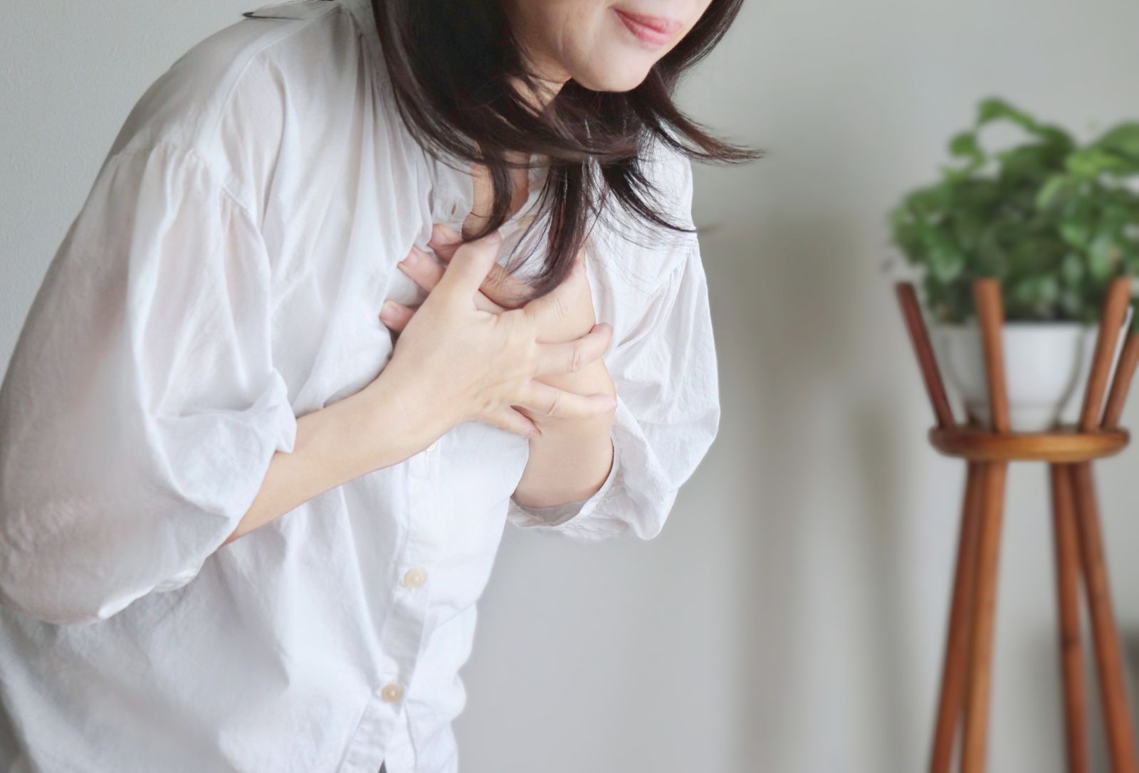 陪丈夫回診隨口一句「有一樣症狀」救了自己!人妻一查「2條血管阻塞80%」急動刀