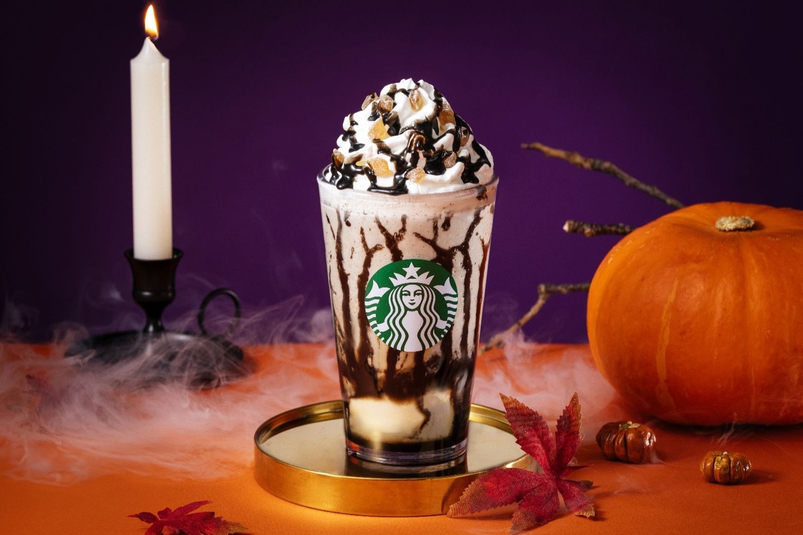 萬聖限定!星巴克「夜幕狂想曲星冰樂」今天開喝、杯藏麻糬太驚喜