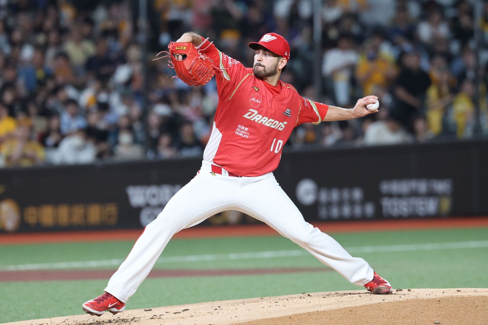 9局上灌6分大逆轉!味全龍7比2勝中信兄弟 豪取6連勝擴大榜首優勢