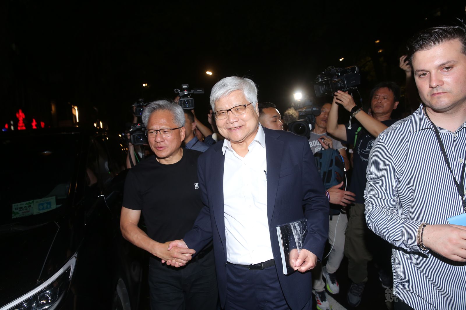 台積電股東會將登場　阿聯酋設廠有譜？下半年半導體業何去何從