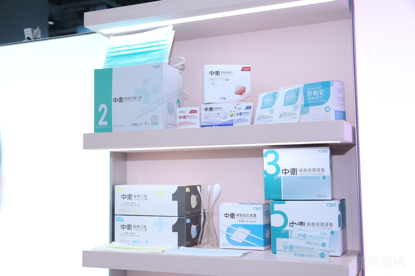 中東戰火燒到台灣！塑膠袋「一夜暴漲5元」掀搶購潮…民生、醫療用品也撐不住