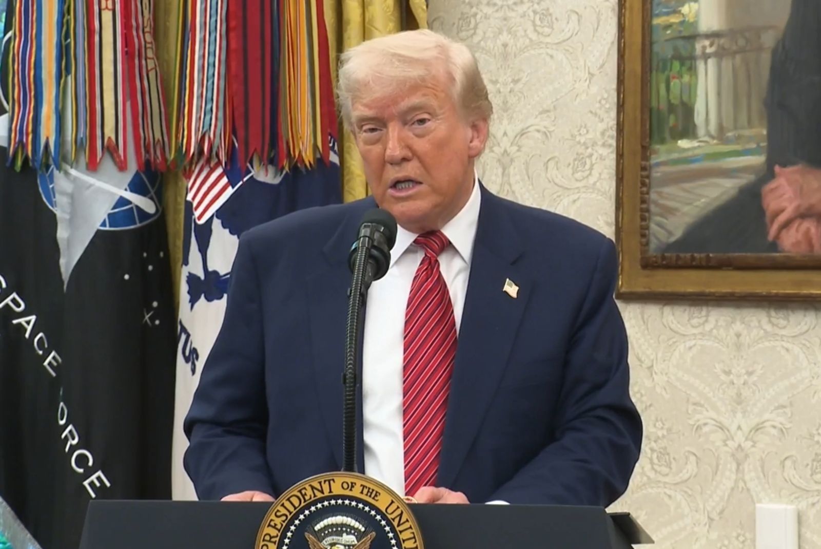 美媒曝川普計劃將「波斯灣」改名為「阿拉伯灣」　伊朗外長警告：激怒所有人