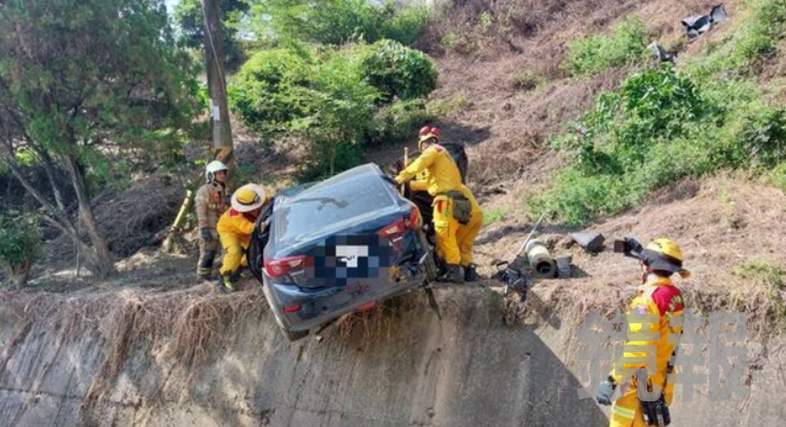 台南18歲男無照駕「馬三」！高速下坡追撞無照少年機車奪命