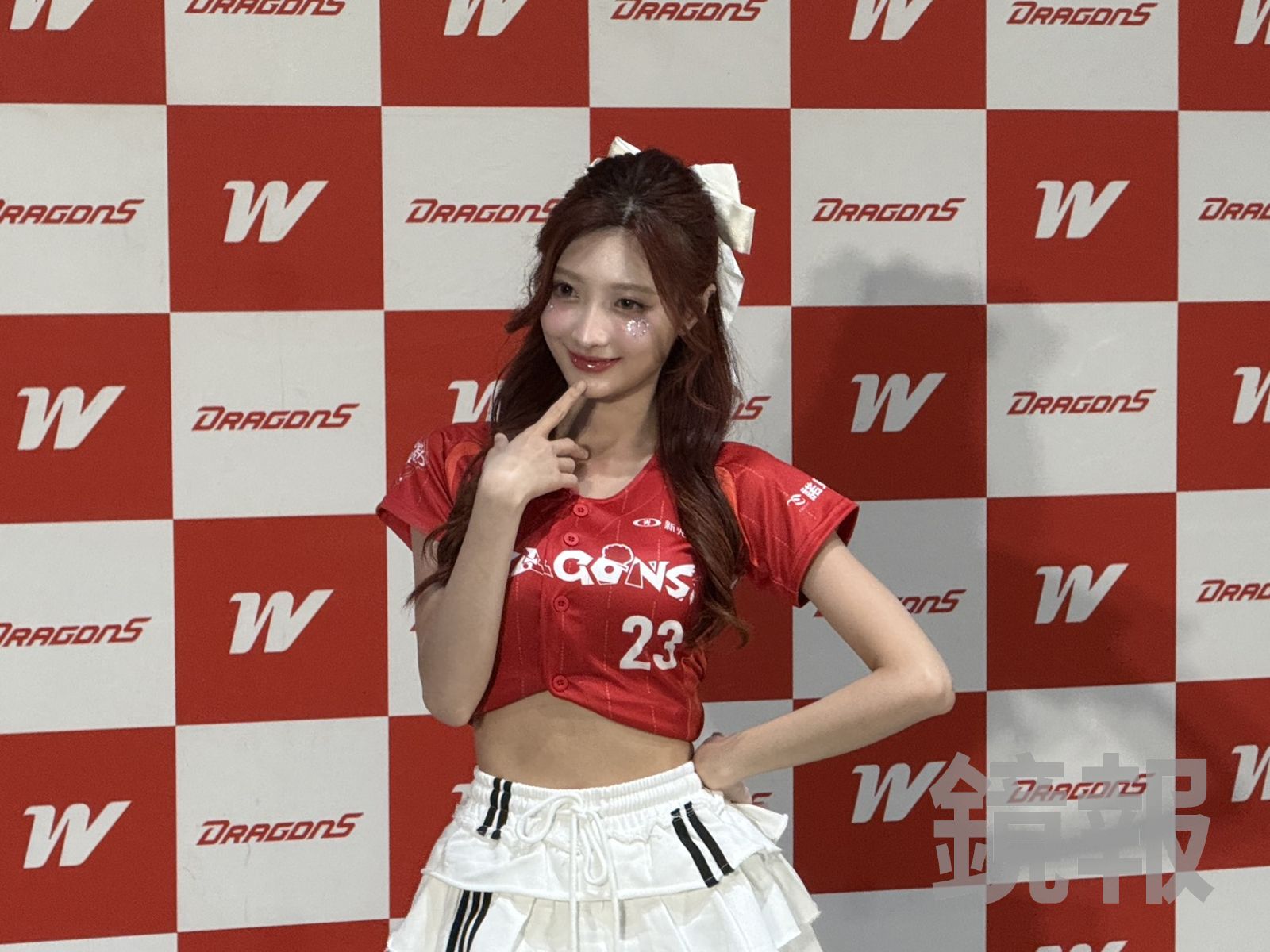 RONA被拱當「代購」!超滿意小龍女戰袍 最佩服李多慧從不划水