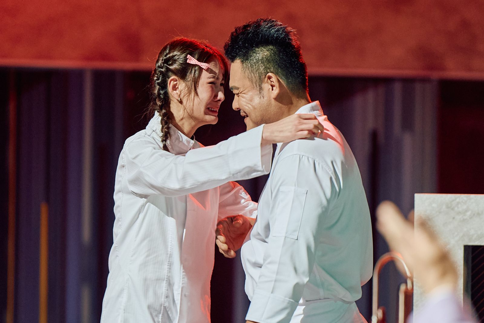 安心亞「配對狂失敗」走心嘆：豬肝沒煮熟都能被選　《星廚之戰》首位淘汰選手將揭曉