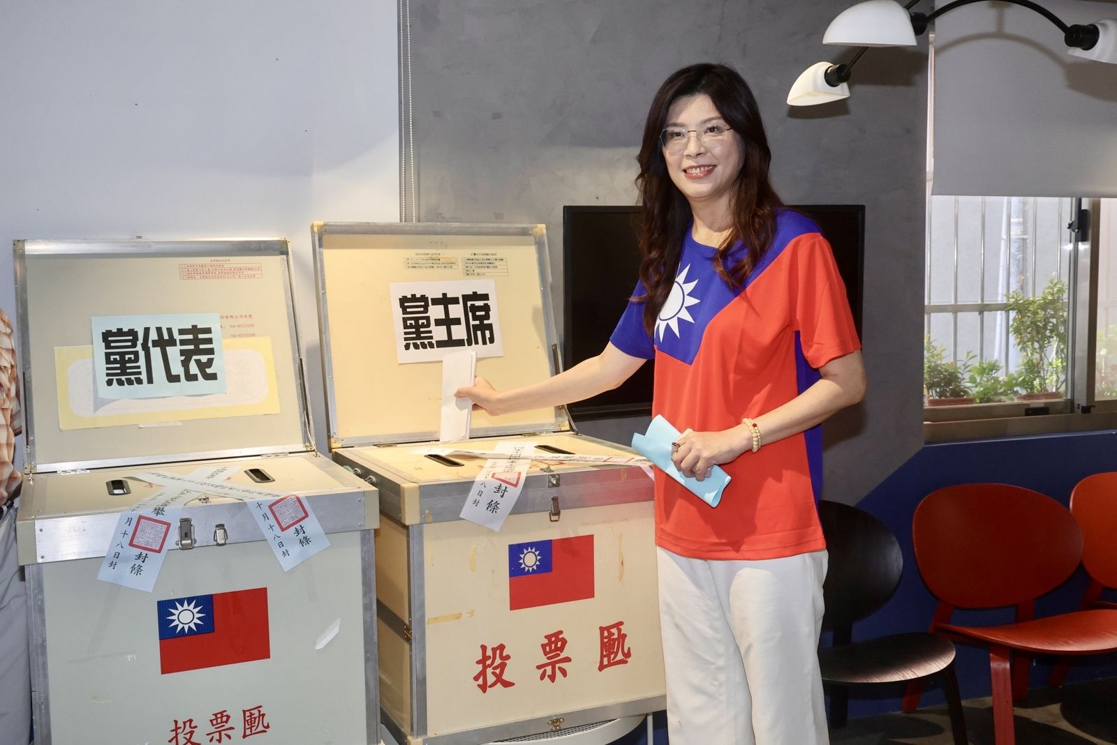 投書:政黨主席選舉應比照選罷法 禁止選前10天發布民調