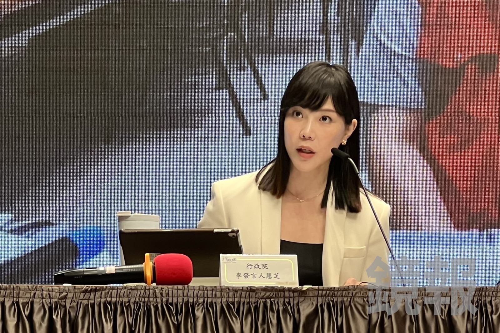 長榮航空擋病假最高僅罰150萬 政院:將與地方政府討論是否加重裁罰