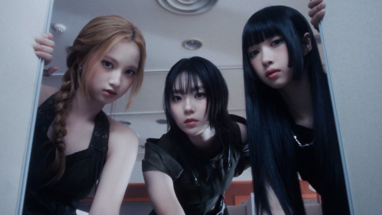 子瑜後繼有人?JYP新女團驚見「17歲台灣女孩」 高雄正妹神顏獲封「小AngelaBaby」