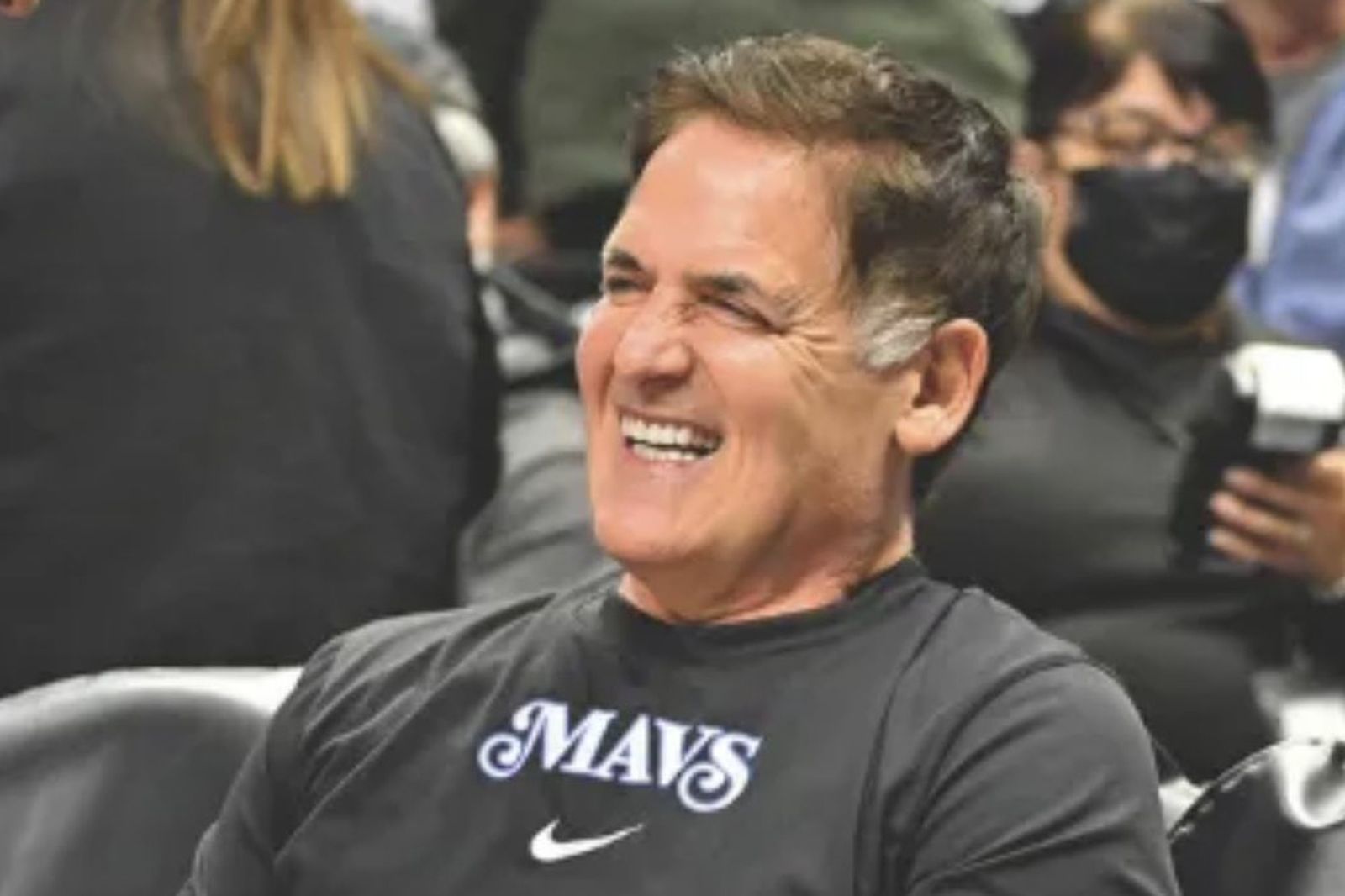 NBA「坦克」爭議升溫　前獨行俠老闆Cuban：應該擁抱擺爛