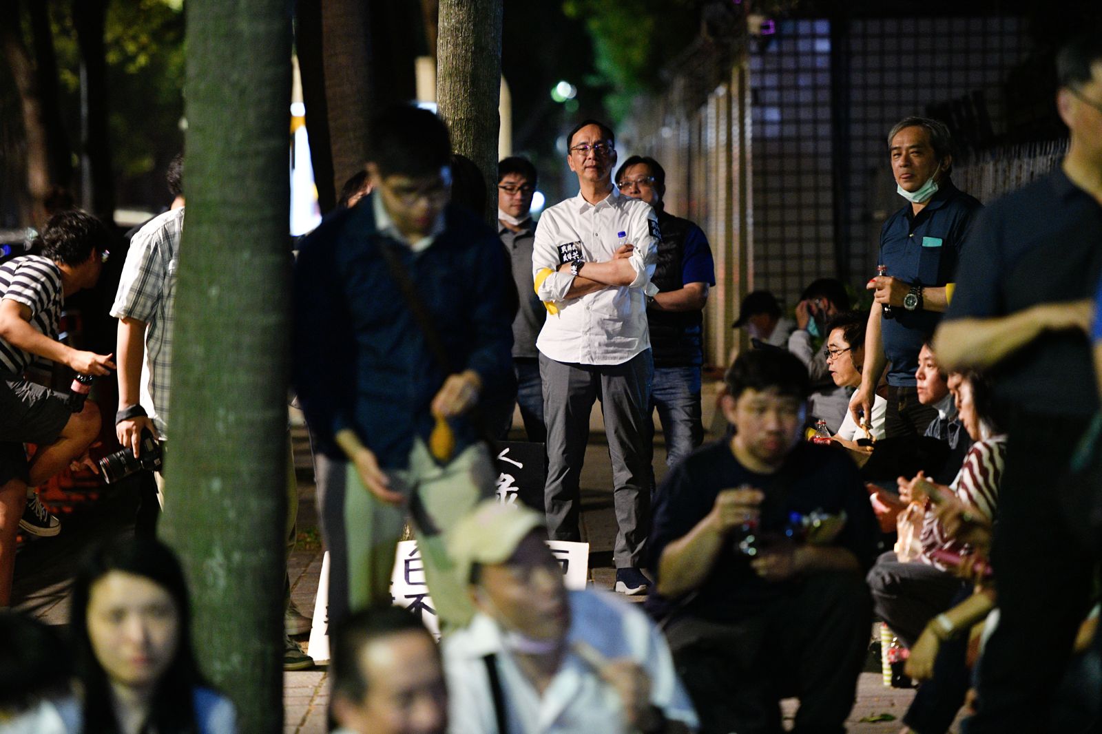 朱立倫要用什麼姿勢退場？