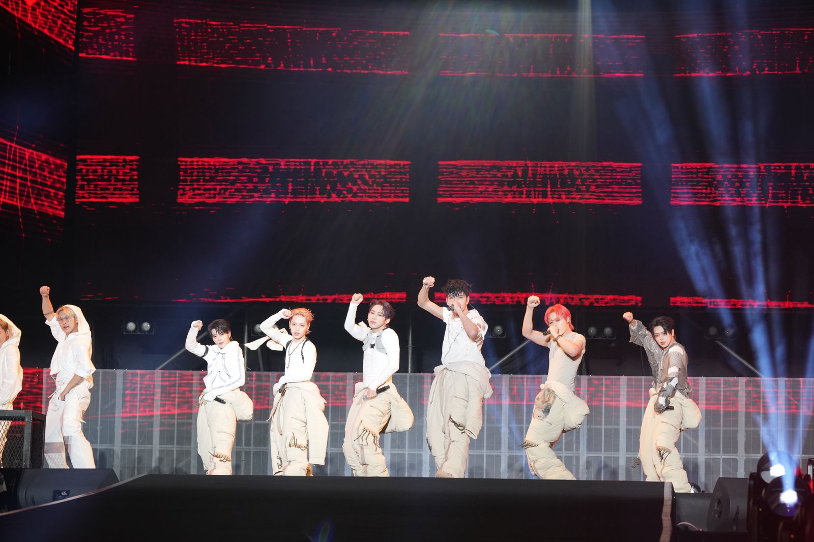 SEVENTOEIGHT台中跨年驚喜準備「BIGBANG神曲」　以最嗨的歌曲告別2025