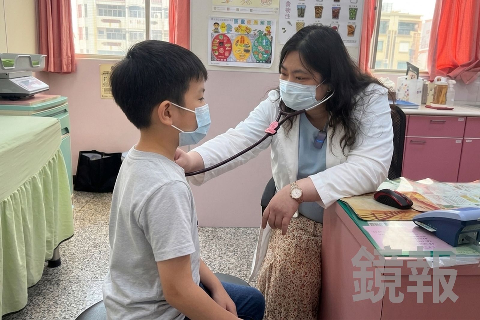 7歲男童感冒「退燒藥照三餐吃」!醫看藥單驚覺不妙 揭恐怖後果:恐害慘肝腎