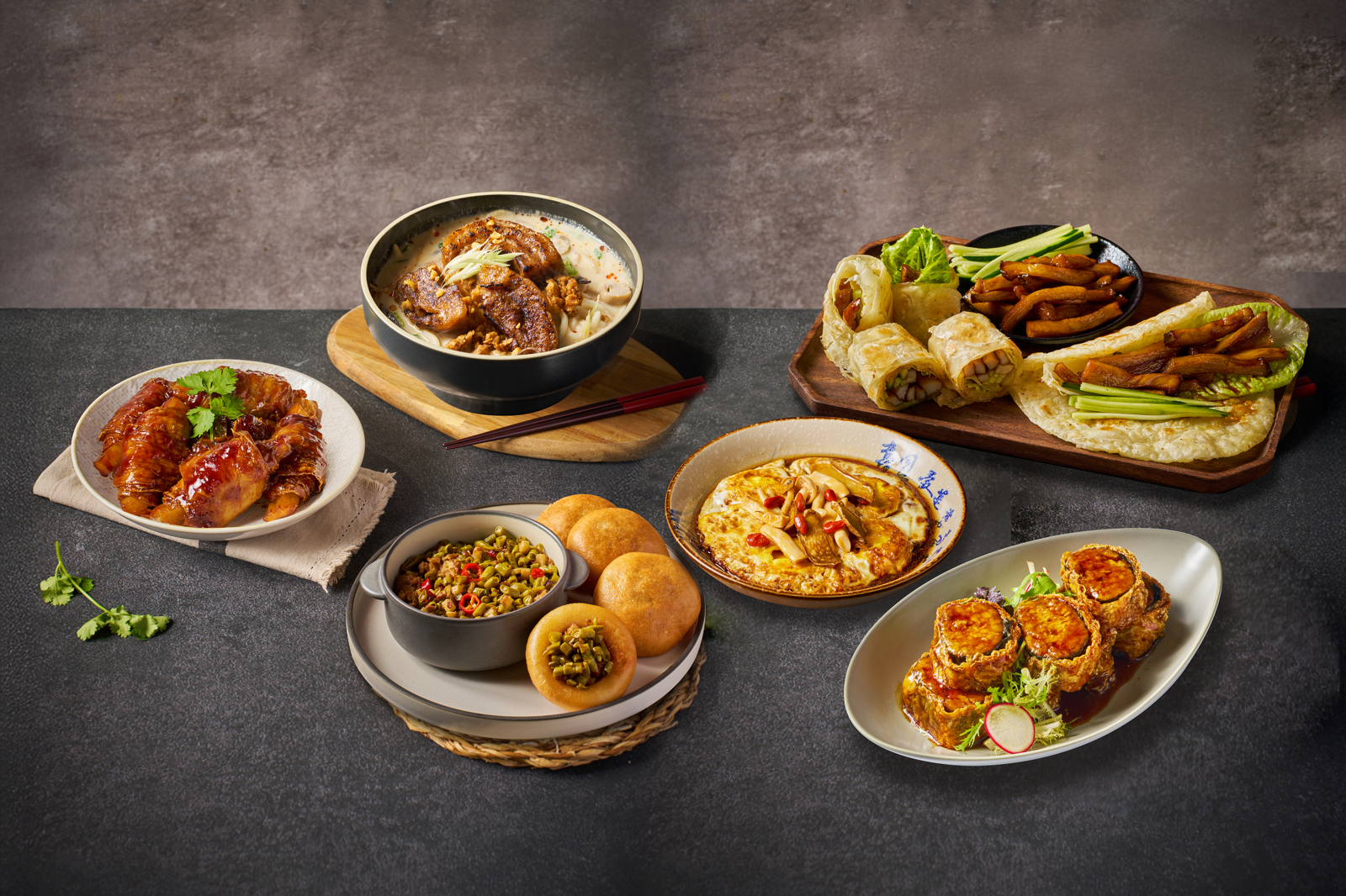 京醬肉絲、東坡肉也能全素！養心沙龍讓蔬食者大口吃上海菜