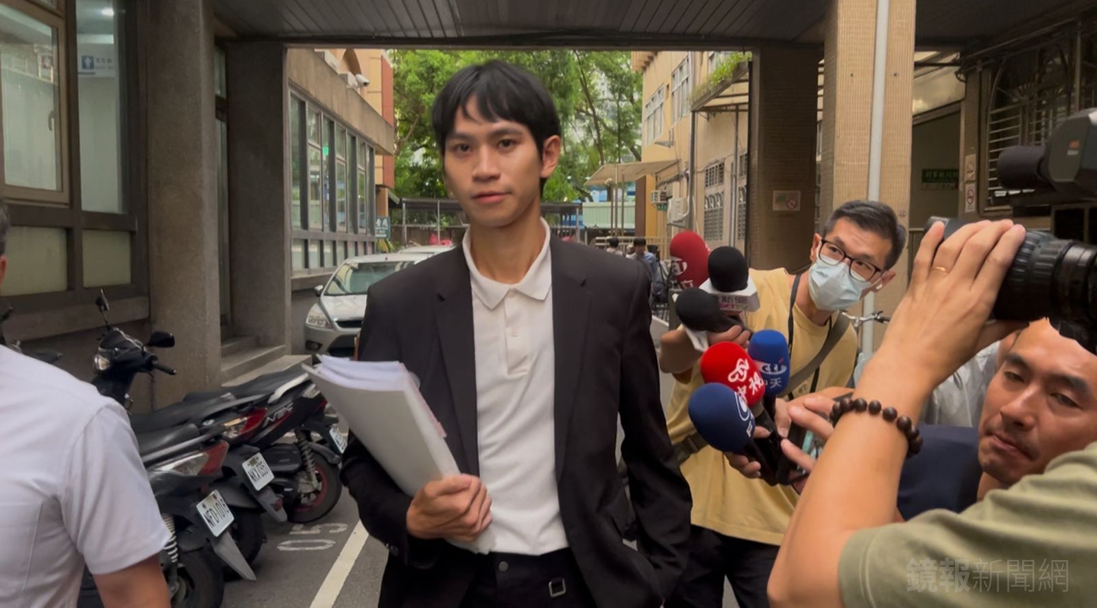 Andy老師、家寧再開庭　他們各自說了這些話