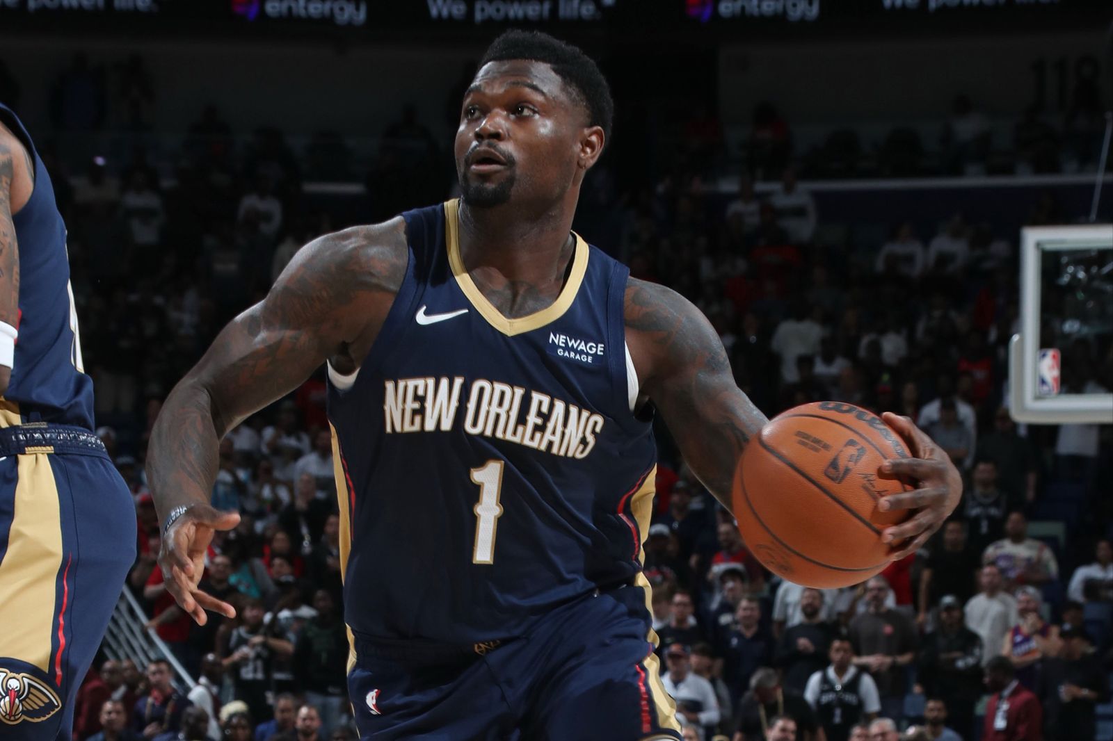 鵜鶘雪上加霜!Zion Williamson左腿後肌拉傷 至少缺陣一週