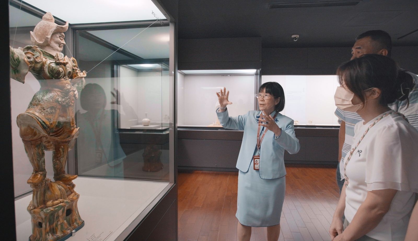 故宮文物也追 BLACKPINK？幕後團隊揭秘：從乾隆花碗到AI對弈的「跨時空行銷」