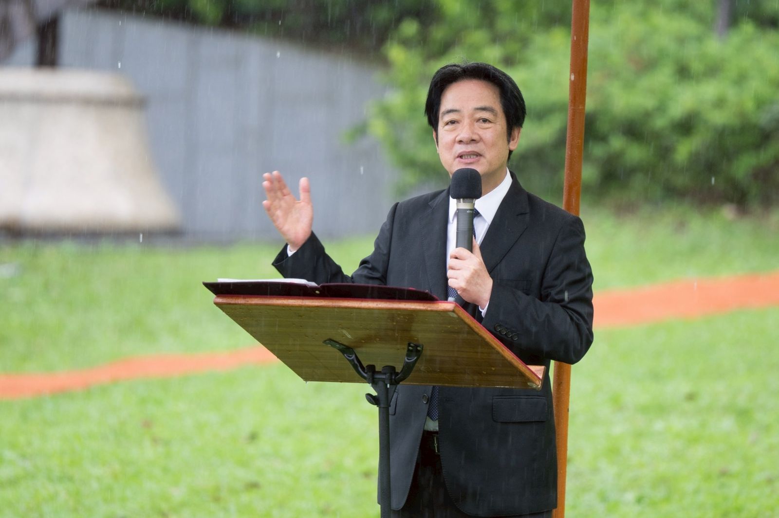 鄭麗文訪中前喊「和平沒那麼難」　賴清德隔空喊話：和平並非獨裁者賞賜