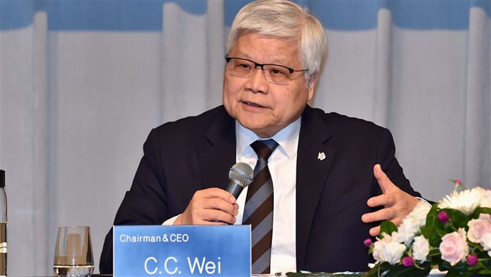 台積電今年營收又將年增3成！魏哲家直言又是一個好年　只怕兩件事