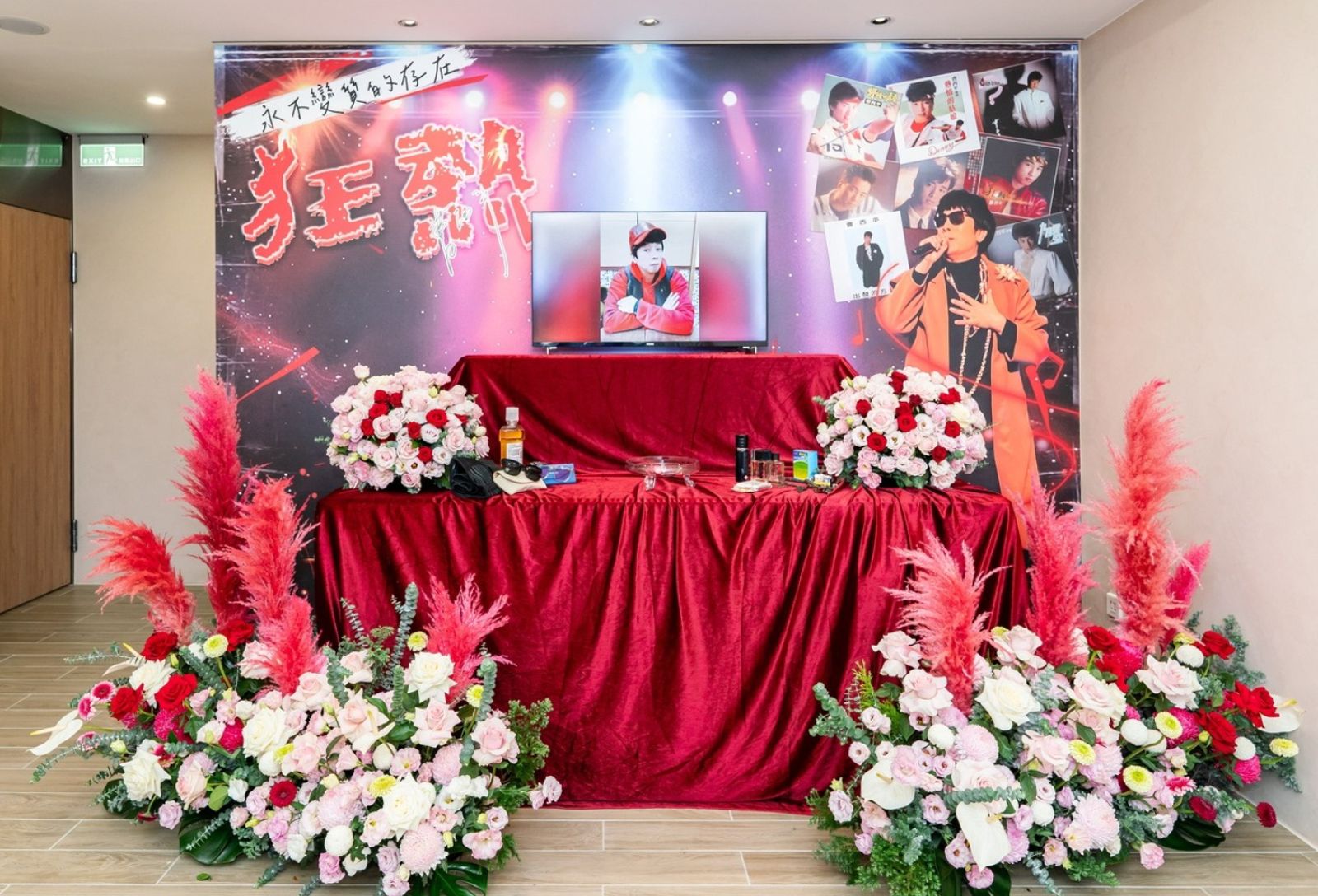 曹西平靈堂開放首日！未見圈內好友　僅10多名粉絲現身悼念