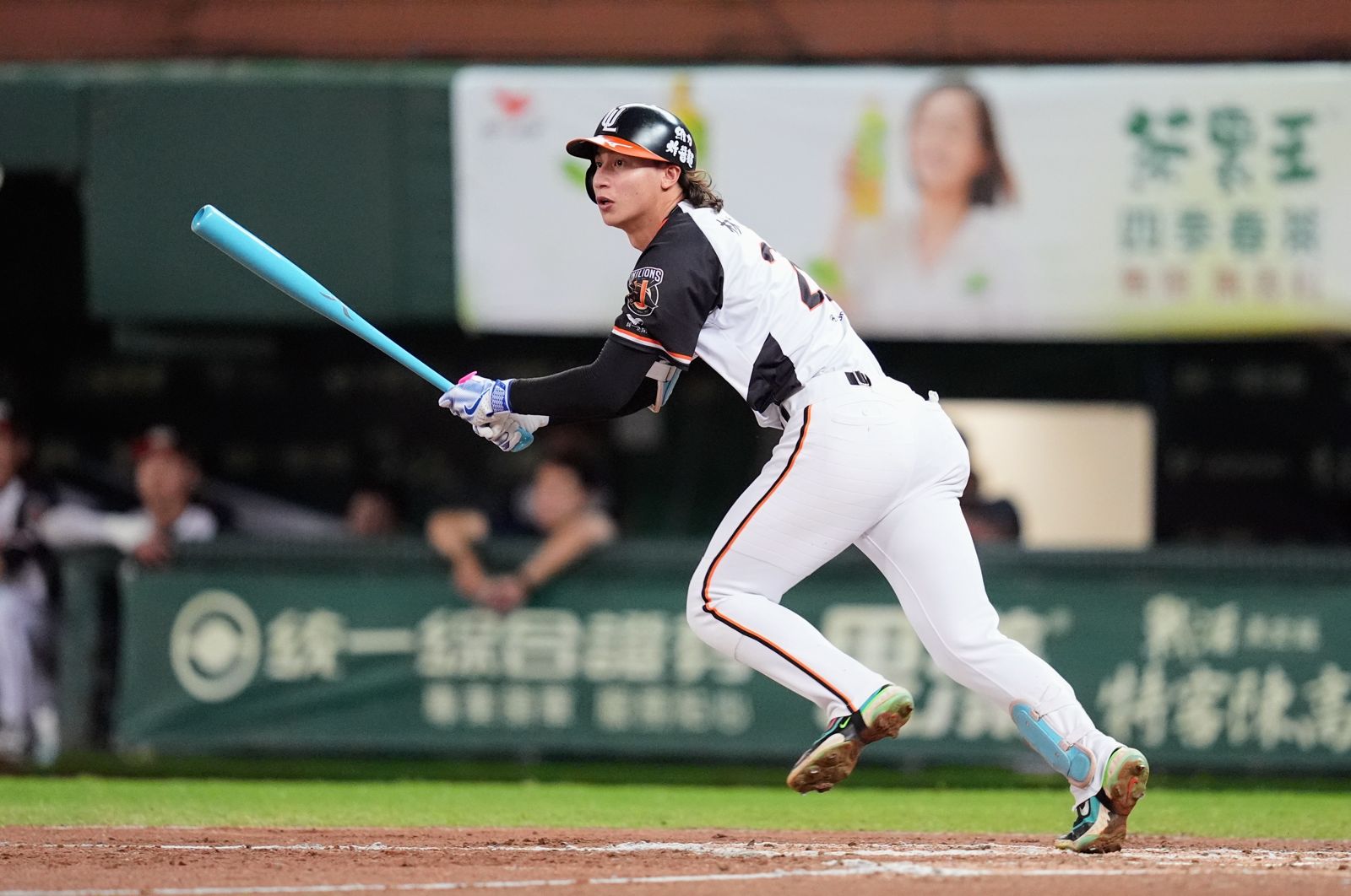 中職/史上最年輕季後挑戰賽MVP!林佳緯致勝安打奠定統一獅勝基