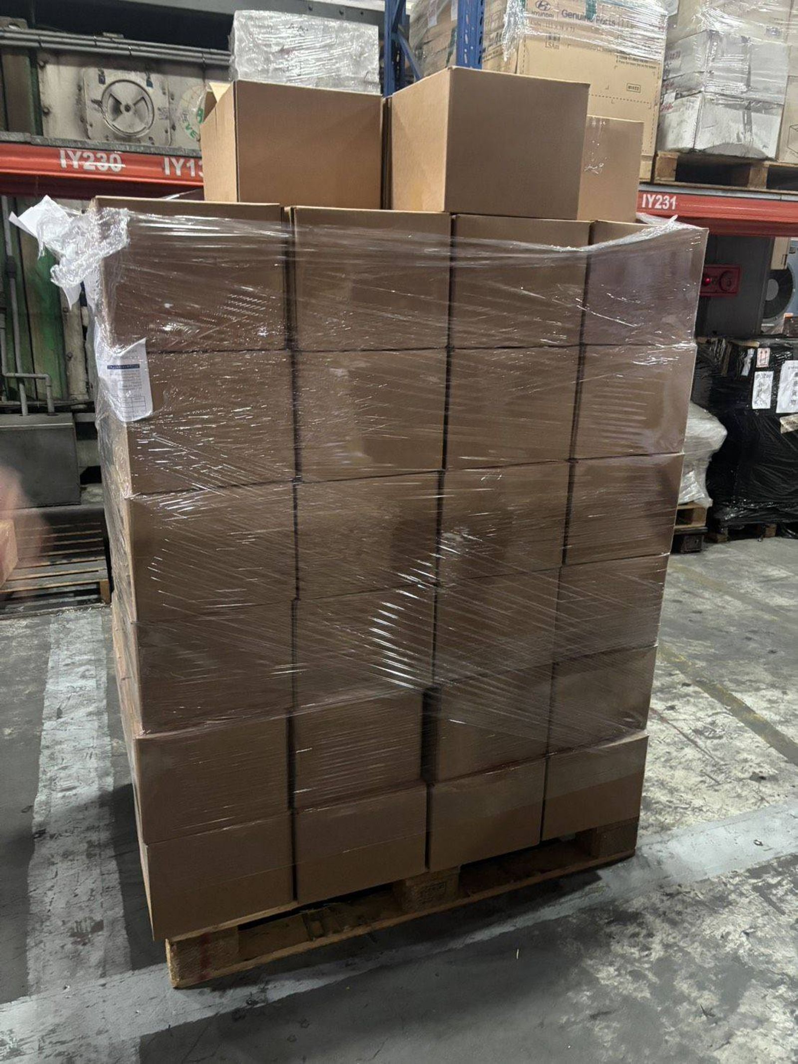 該集團以玻璃纖維名義空運84箱K他命來台。翻攝畫面