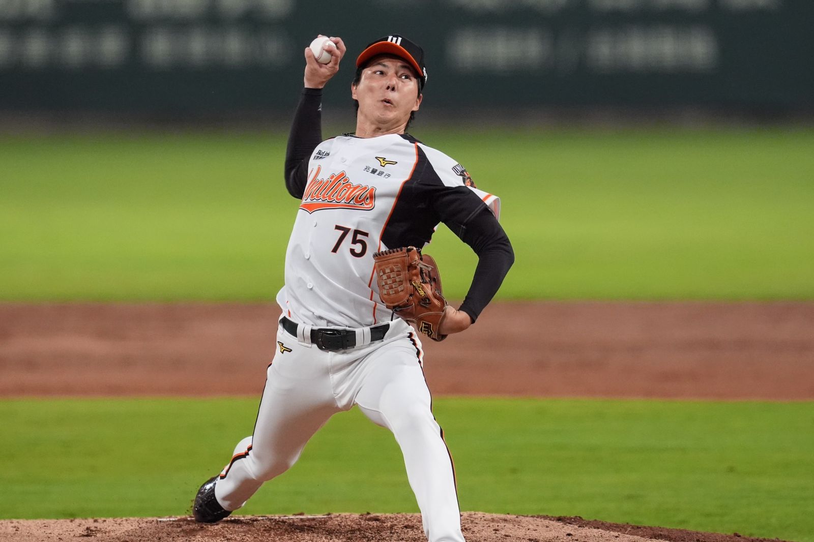 郭俊麟相隔630天奪勝投！5局無失分退場噴淚　統一斬斷富邦跨季8連勝