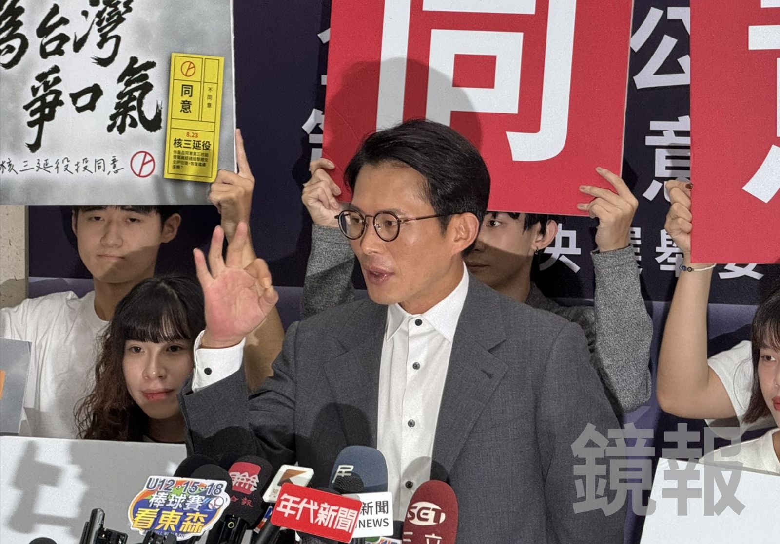 蔣萬安稱「攬牢牢」李四川 黃國昌:我也非常尊敬川伯