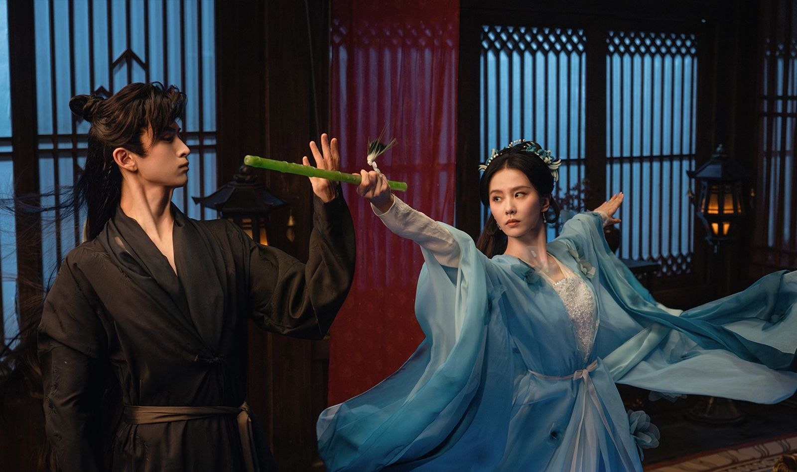 劉詩詩《淮水竹亭》力拼《一念關山》　林志玲微博「打call」助攻