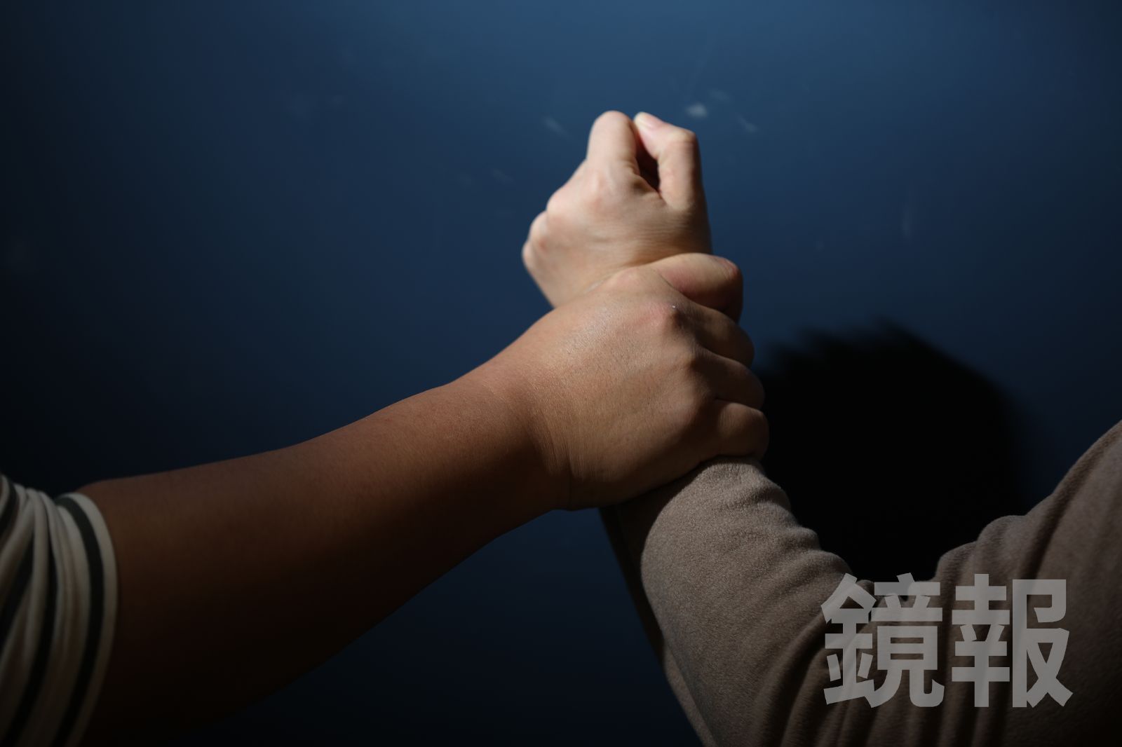 知名飲料店督導爆性侵未遂!朝8年好友伸魔爪 補教母護兒嗆:想和解就不該提告