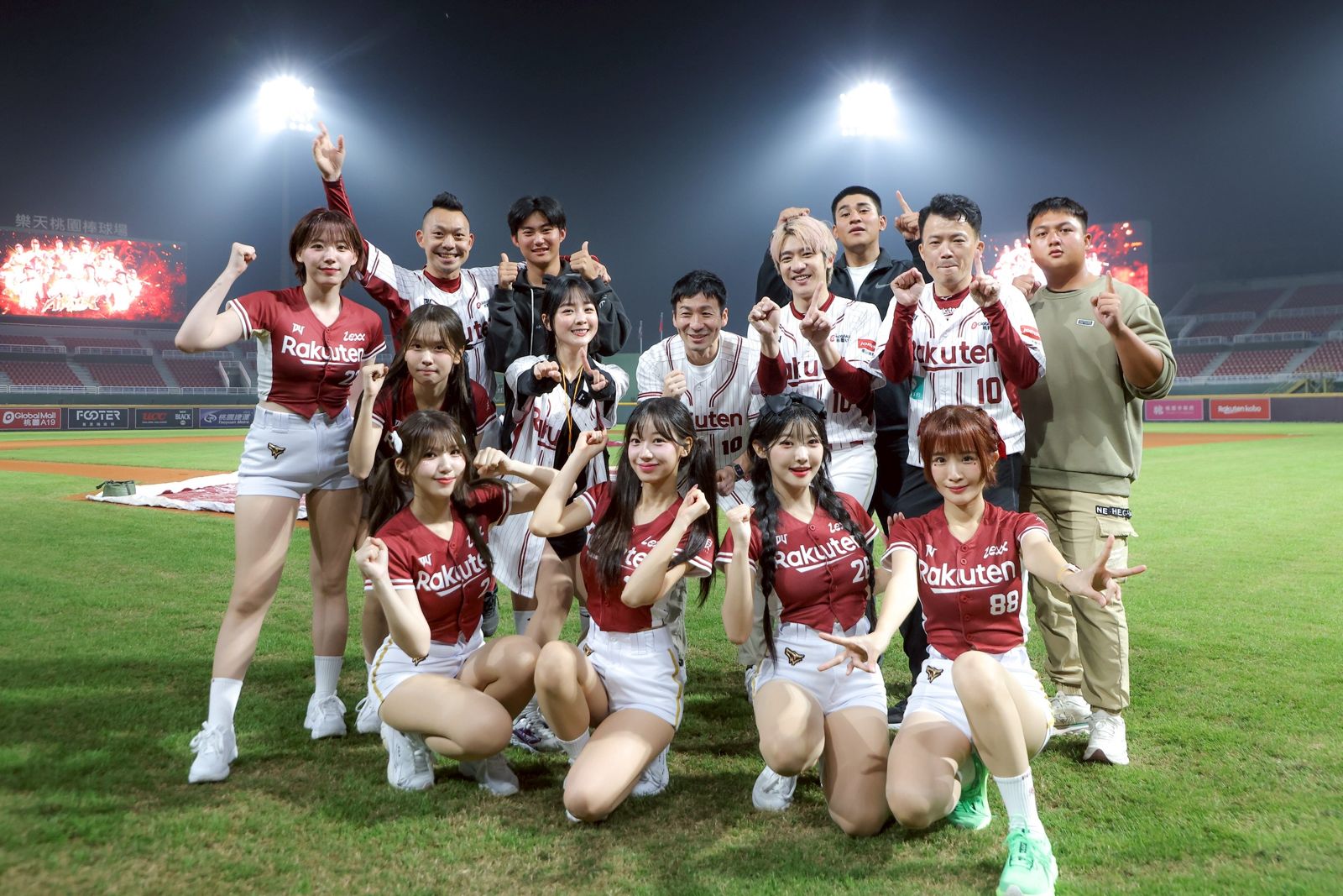 樂天桃猿特別YouTube企劃。樂天桃猿提供