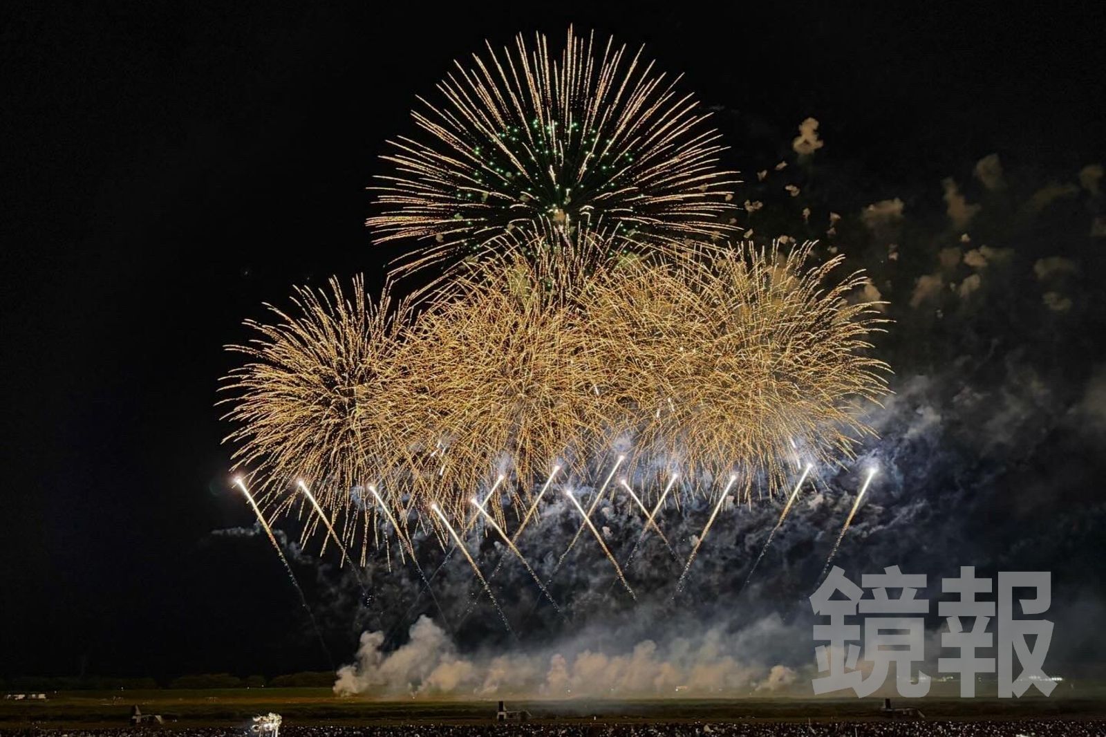 從攝影區看煙火的視野相當好。