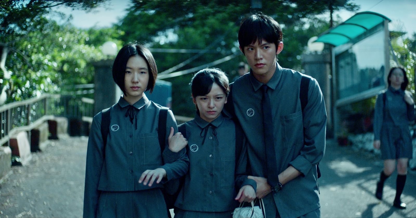 小S女兒遭瘋狂名師嗆:不成功就等死!一整排「歪頭學生」氣氛超詭異 「激進產物」背後恐怖真相曝光