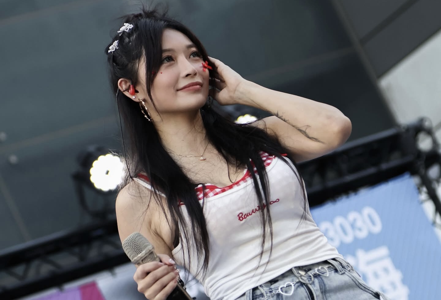 「G奶子瑜」祈錦鈅宣布離婚！震撼揭「努力撐破爛身心靈一整年」狀態