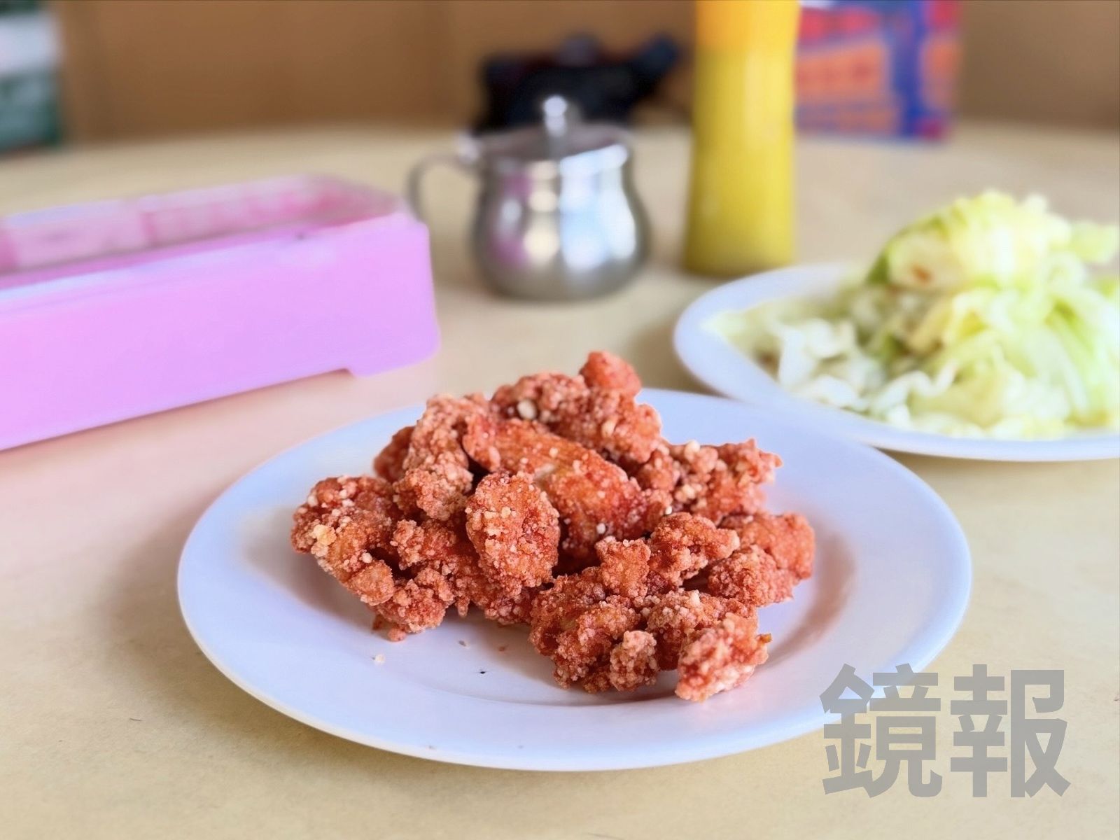 「醬汁紅糟肉」炸得酥口不油膩，肉質入味香嫩。（250元／份）