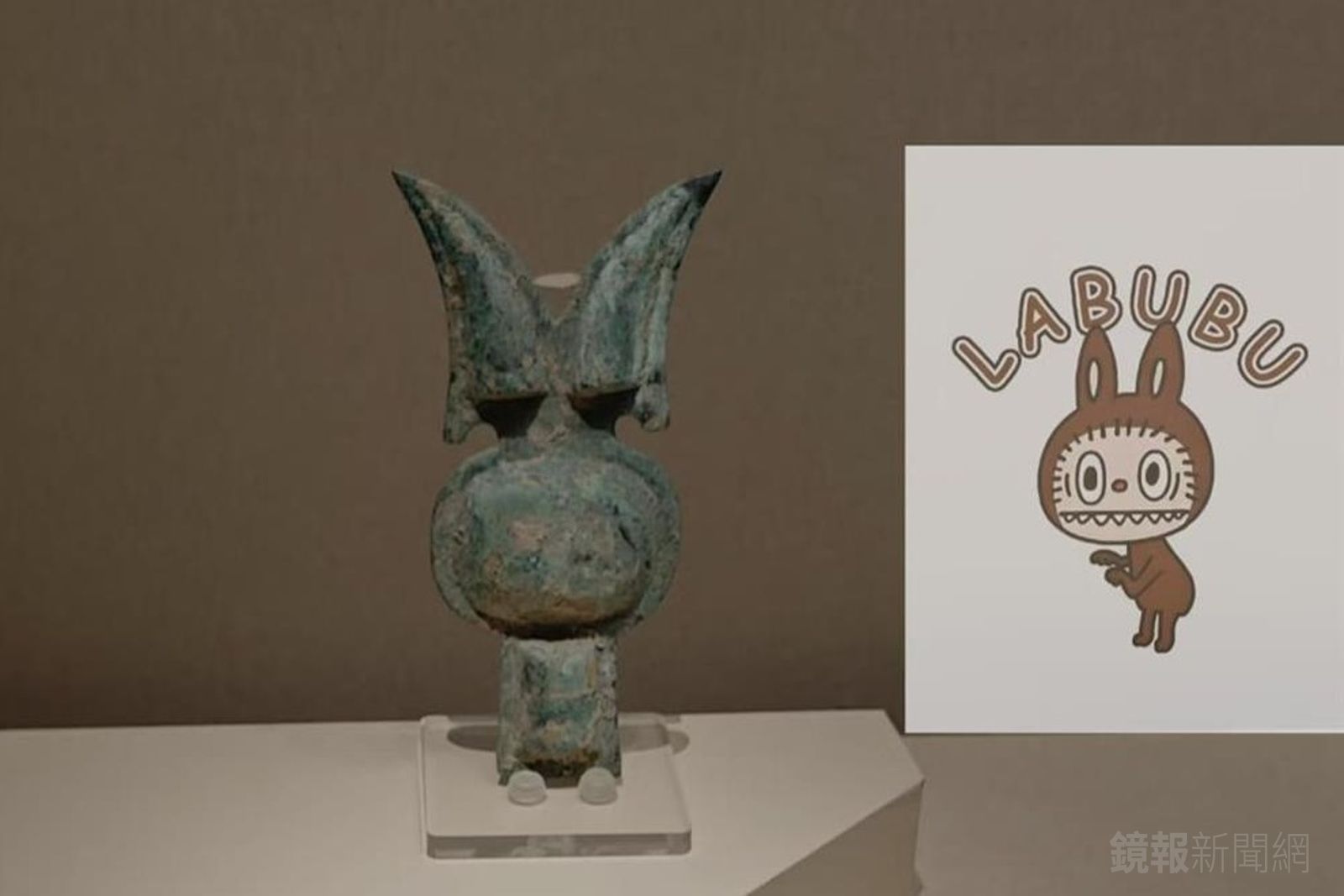 網友發現博物館收藏品與Labubu相似。圖/翻攝自微博
