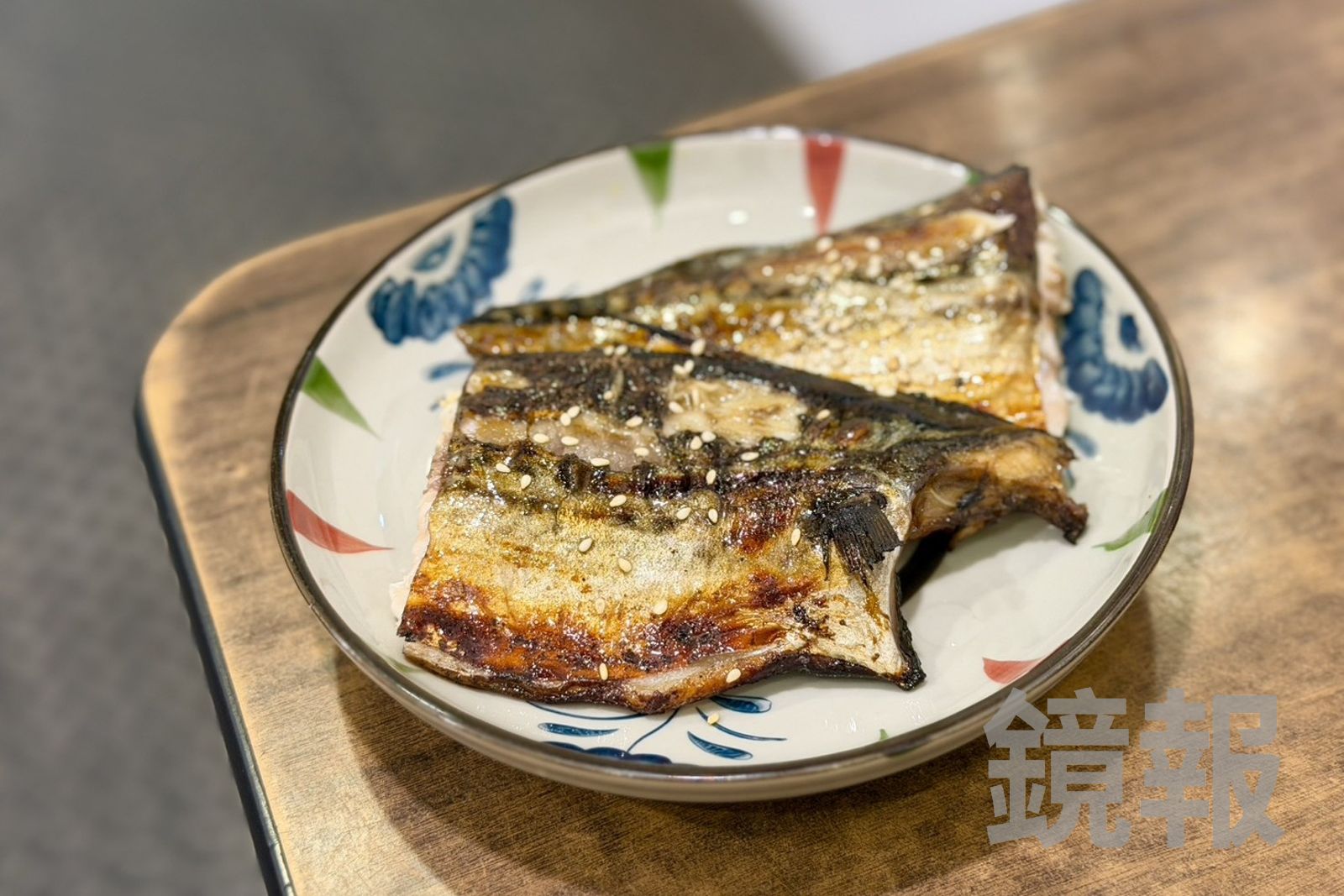 「挪威鯖魚」烤到外酥內嫩,油脂相當豐富。(110元/單點)