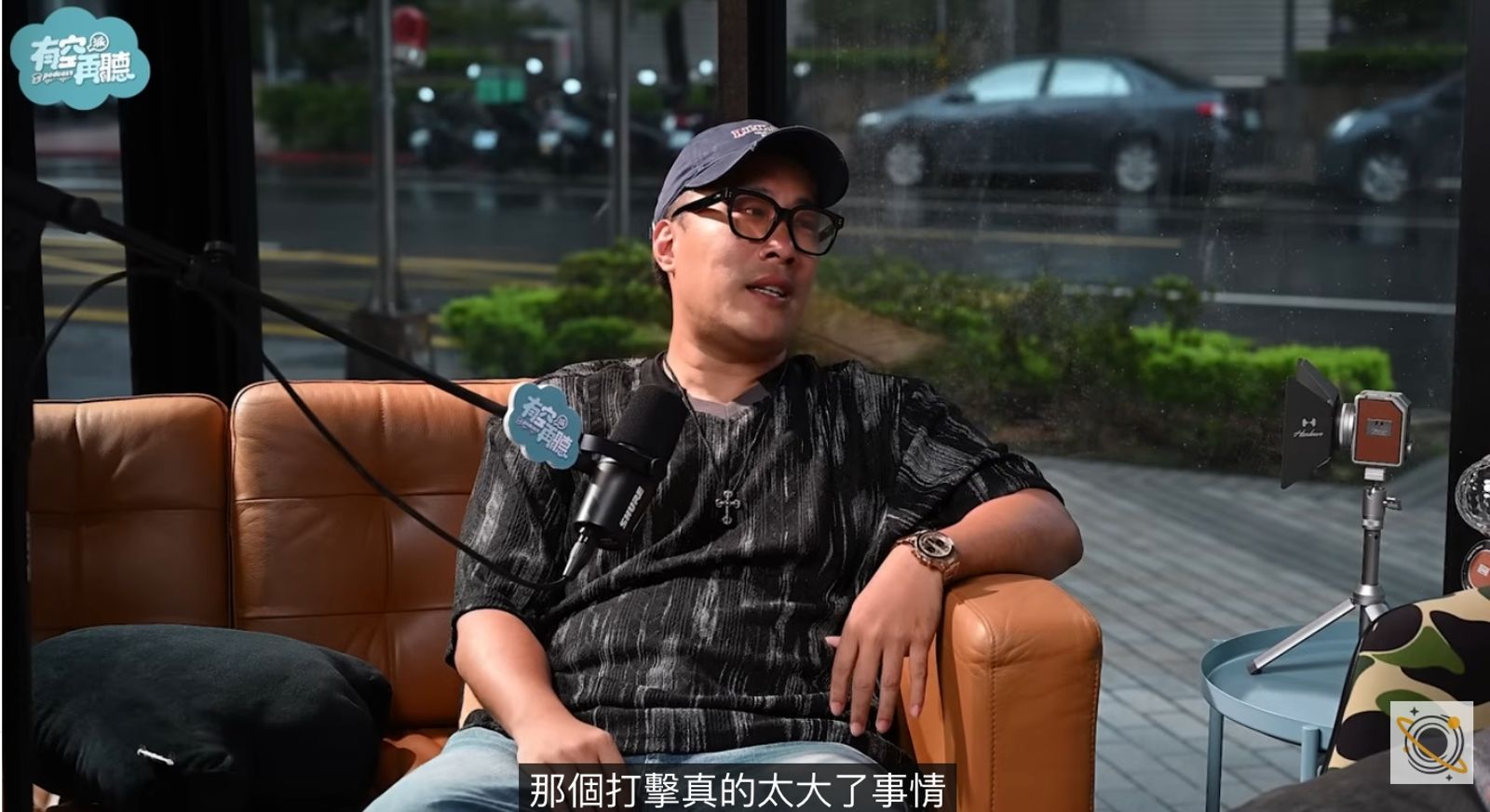 余祥銓提到過世的姊姊情緒潰堤。翻攝YT@ 泰坦星文創Titan Creative Entertainment
