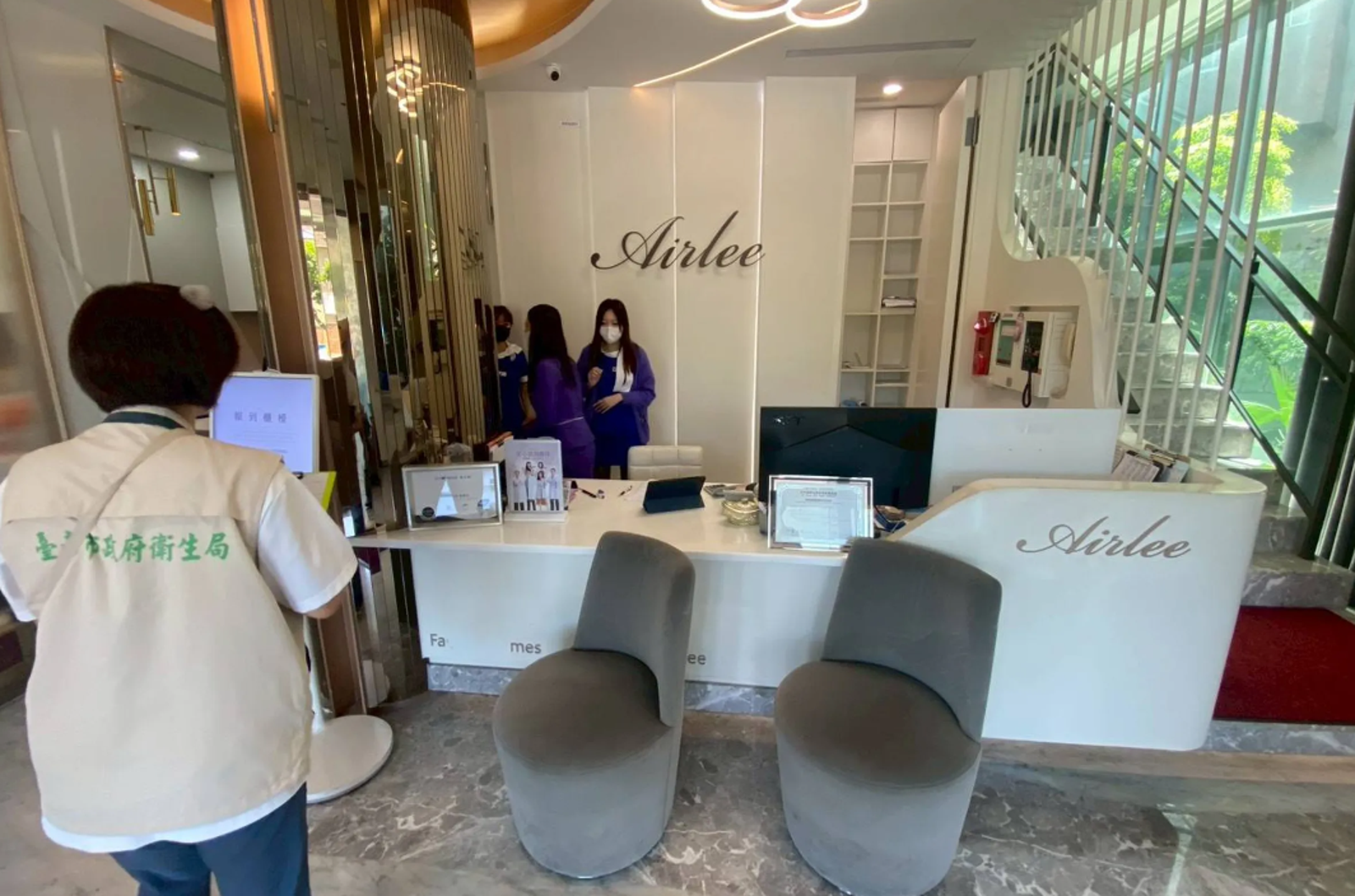 獨家/愛爾麗偷拍首件偵結 前員工嚇壞報案抓店長 警搜全店「連個洞都沒有」