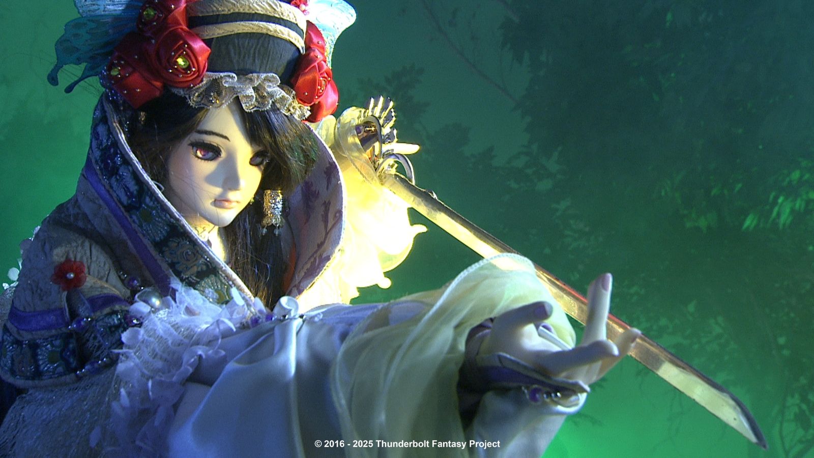 《Thunderbolt Fantasy 東離劍遊紀》女主角丹霏擁有日系大眼和纖細手腕。ANIMAX提供