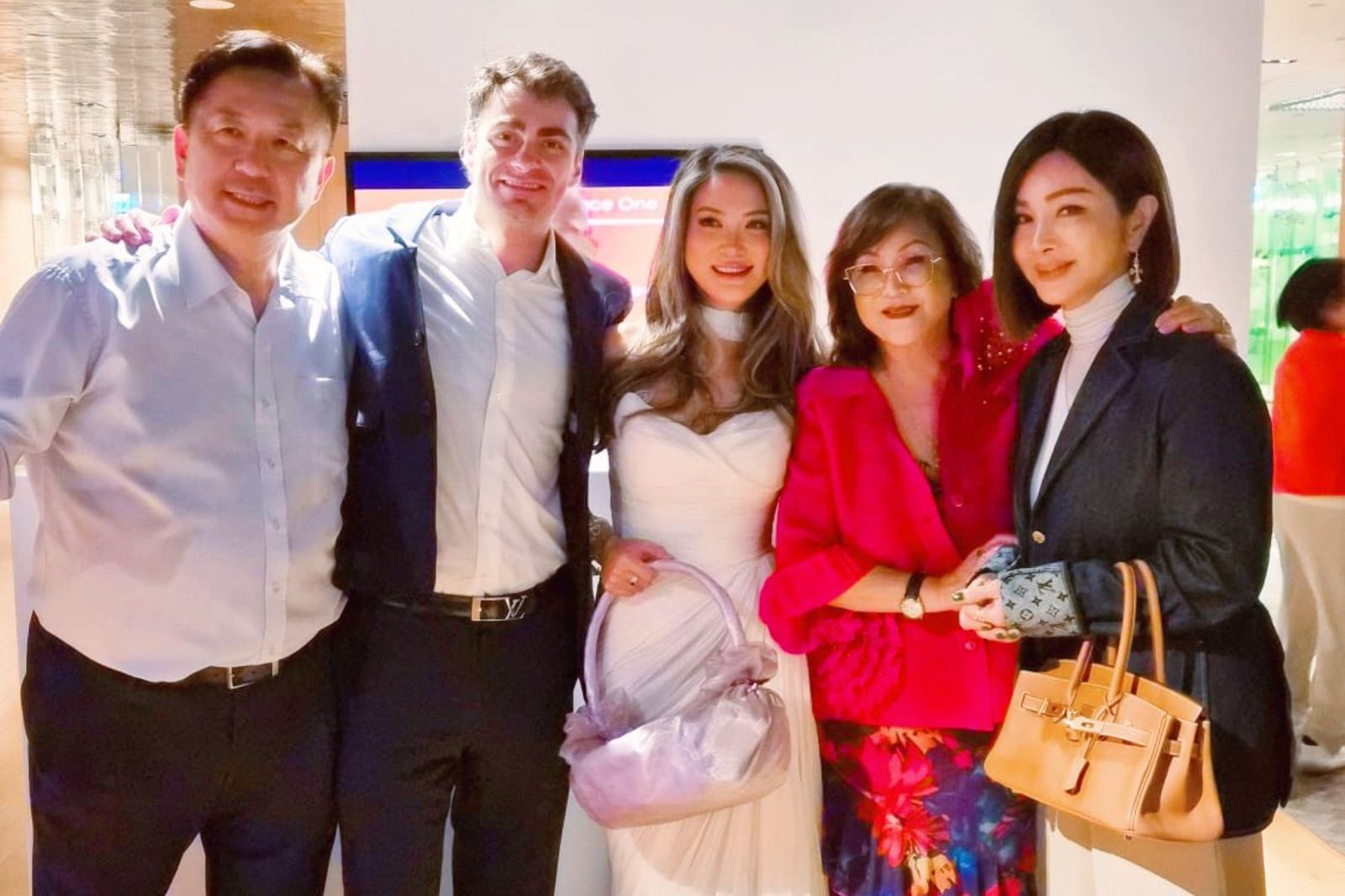 瓊瑤女星谷音美國嫁女返台辦歸寧宴　現場大咖雲集！陳美鳳揭兩人緣分