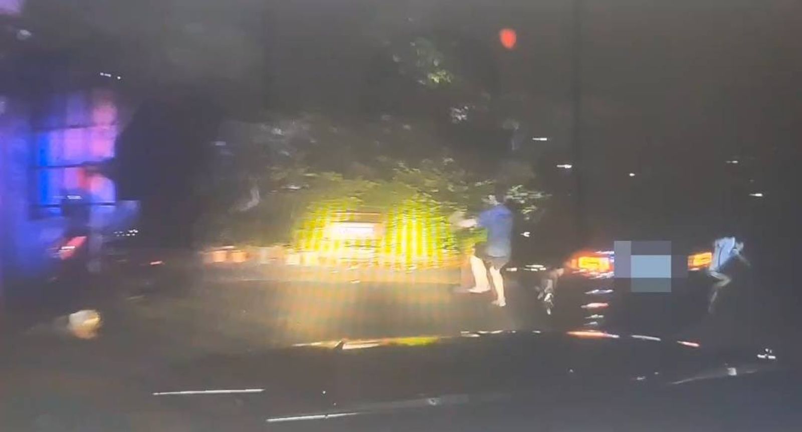 逃逸移工聞警笛「玩命關頭」衝田埂　副駕越男衰陪跳：我是用FB叫車啦