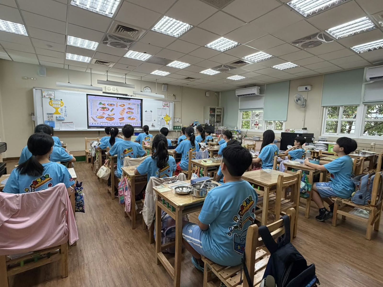 在數位時代,教師要讓孩子能夠靜下心來,閱讀與理解文字,已經是相當困難的事情。圖/董琳喬提供