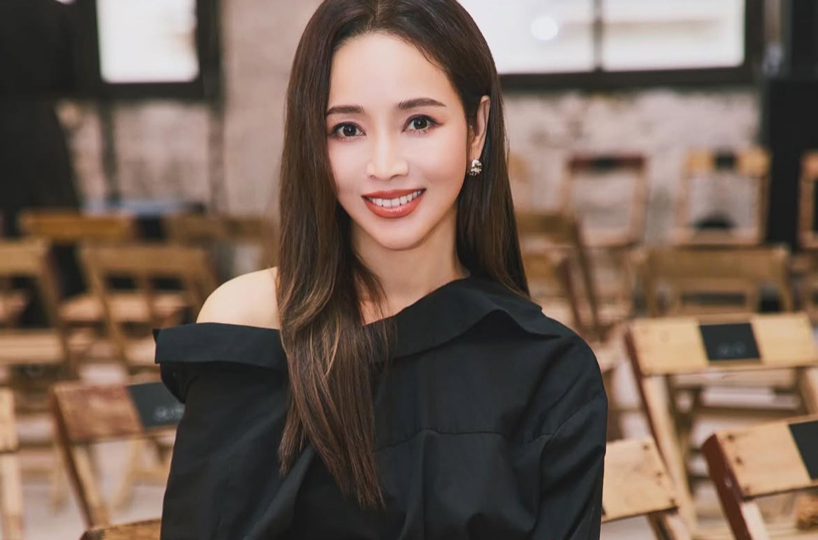 侯佩岑竟老30歲!「白髮蒼蒼」模樣曝光 觀眾嚇壞認不出