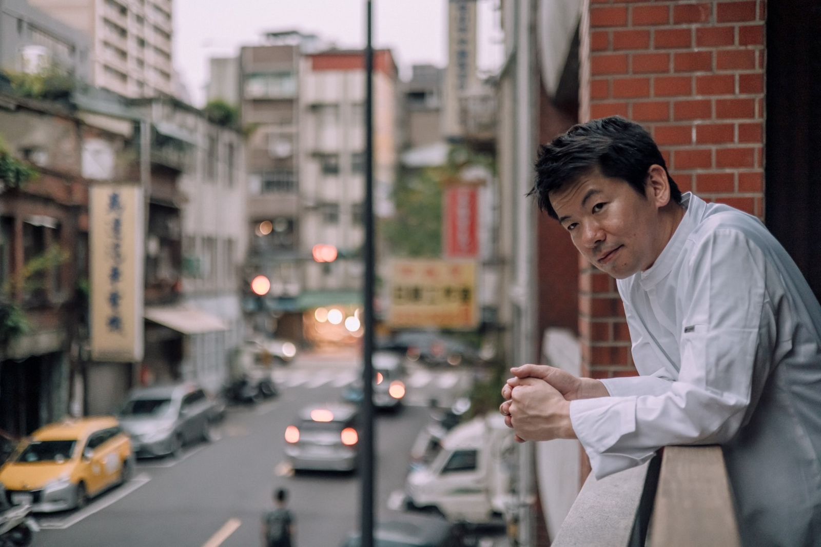 稗田良平主廚深耕台灣,以料理詮釋本地風土滋味。(圖片由豊漁餐飲集團提供)