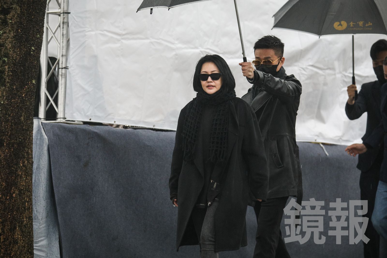 許雅鈞也受騙？大S女粉絲「538字聲明」喊沒私約　卻被爆「假冒後援會募款」
