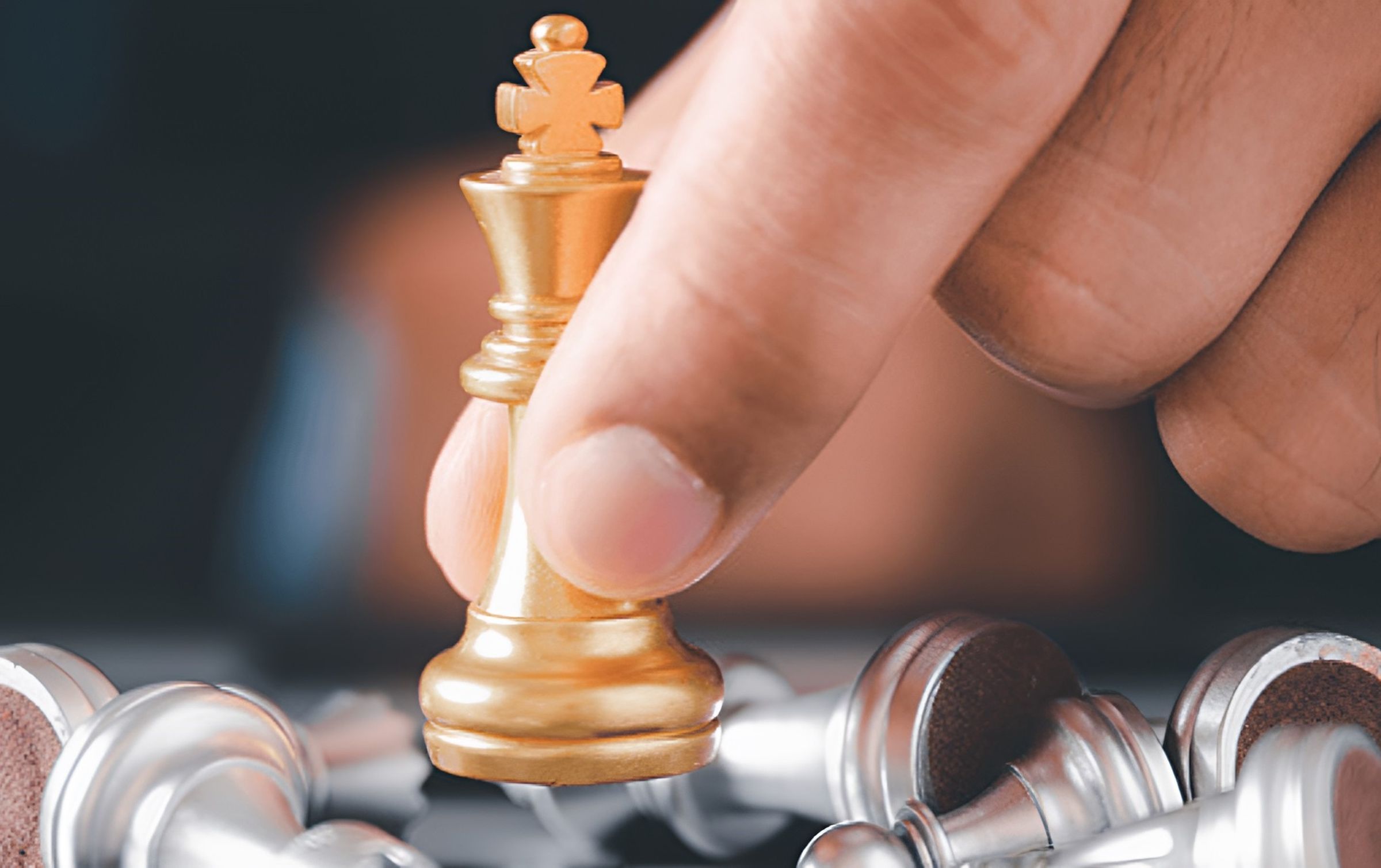 官股開始主導國票金何志強傳出任國票證董事長- 鏡報