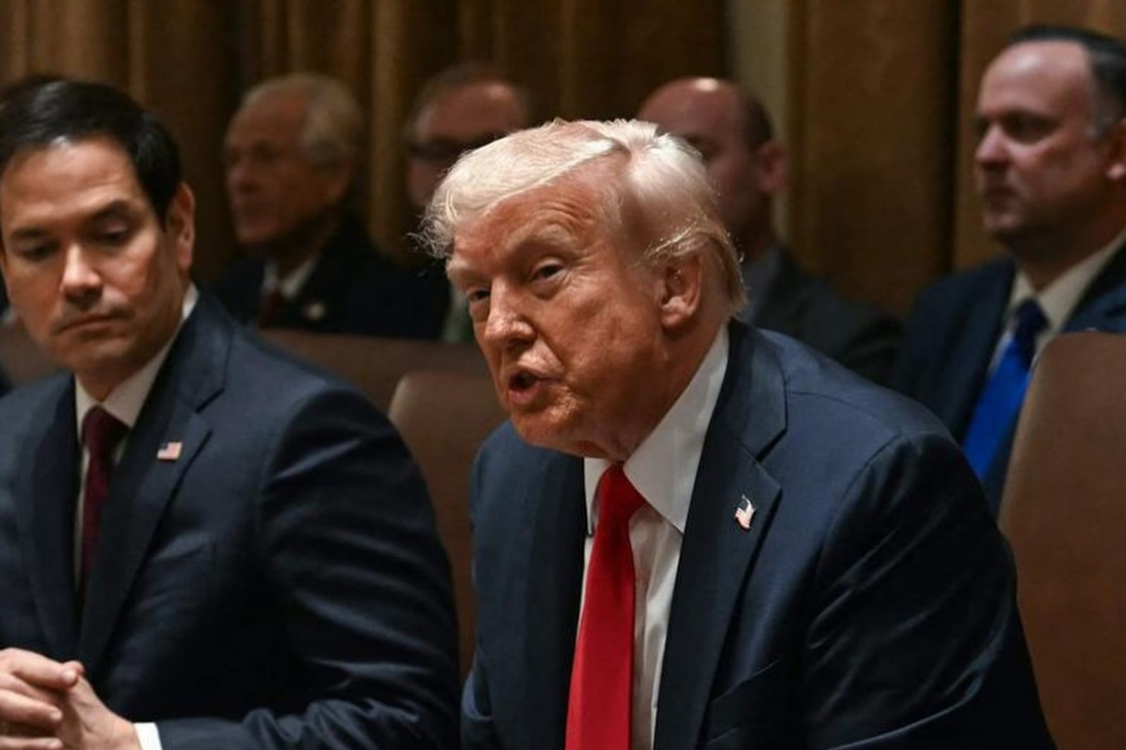 川普怒告《BBC》控「惡意剪輯紀錄片」干預大選　索賠100億美元