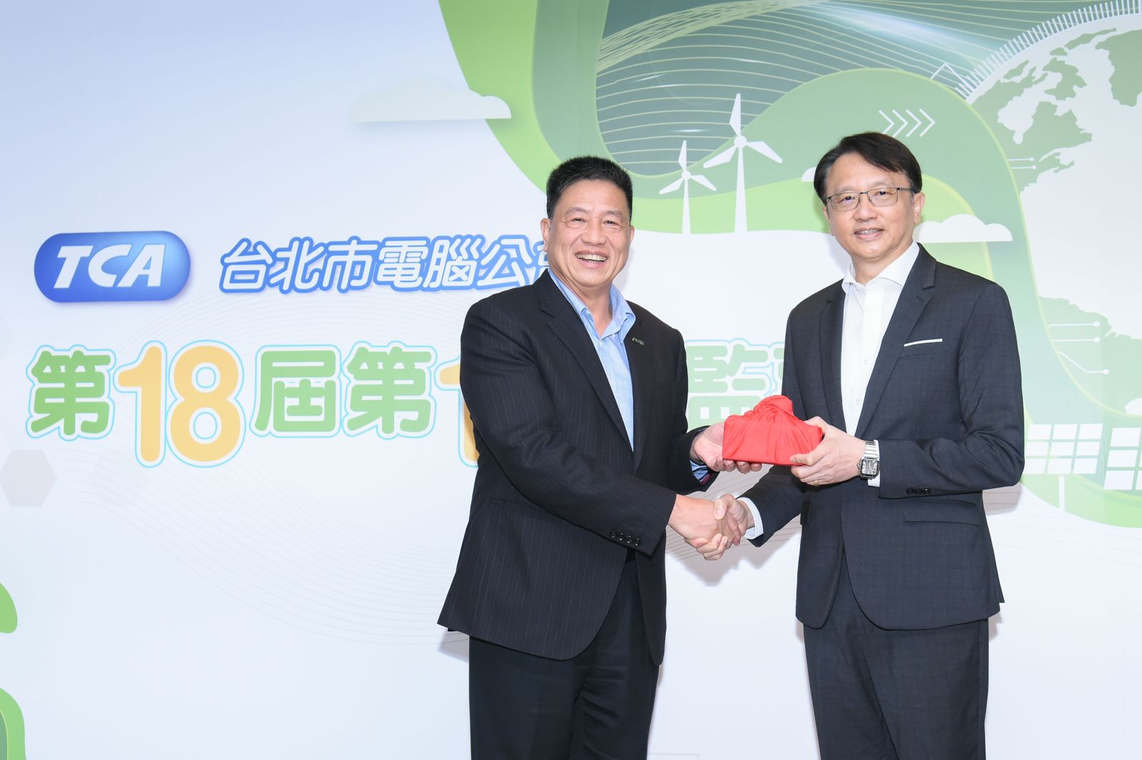 宏碁董事長陳俊聖當選台北市電腦公會理事長