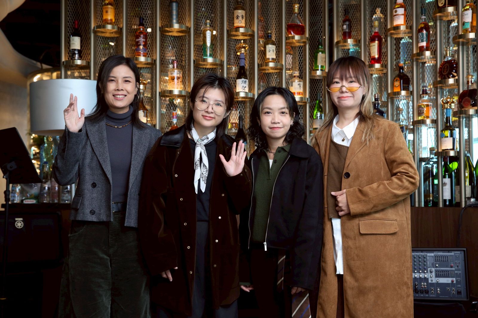 雞蛋蒸肉餅8日舉辦新專輯《PROJ3CT 2222》媒體見面會。董孟航攝