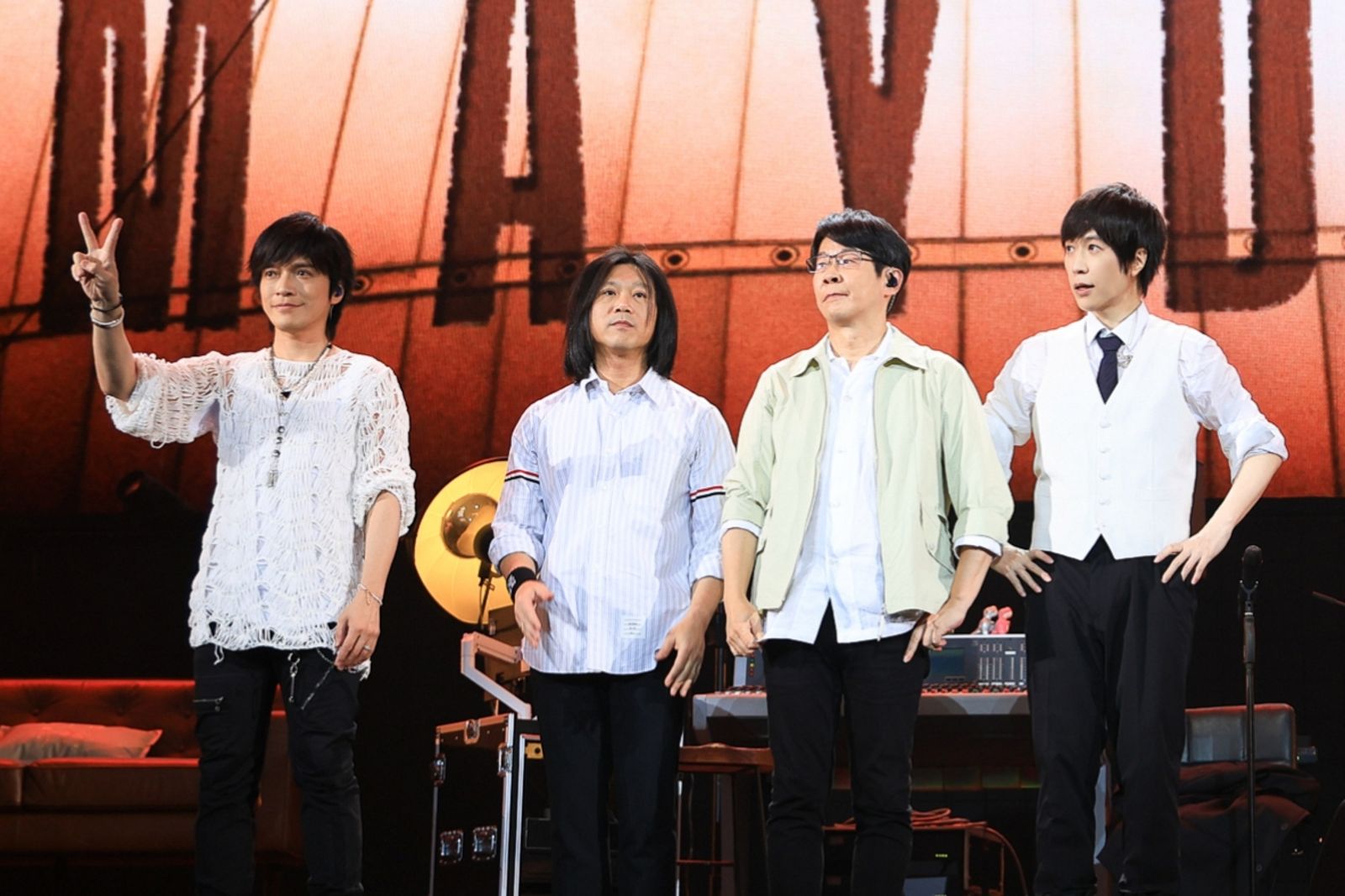 五月天阿信不忍了！公開虧家家「喝醉不要在脆上亂寫東西」